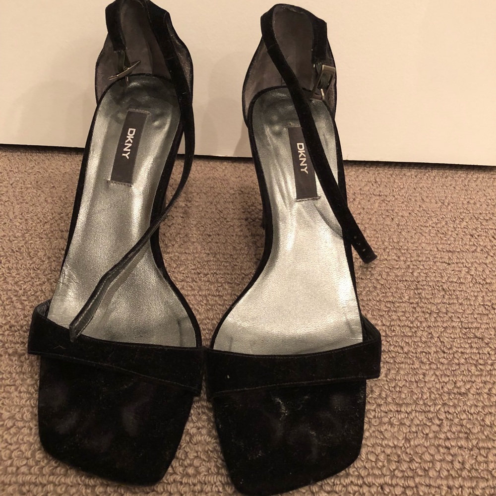 Vintage DKNY velvet heels